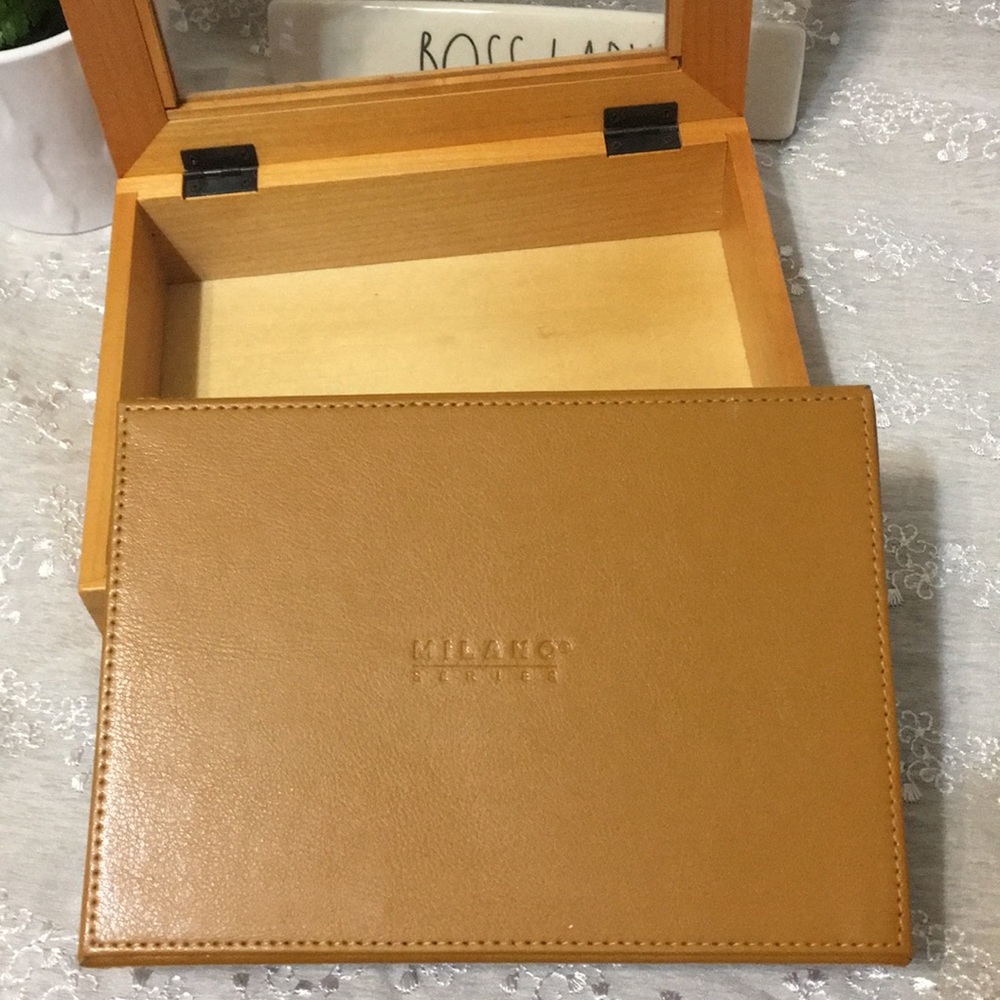 The Container Store Milano Viewable Jewelry Box - Picture 3 of 6